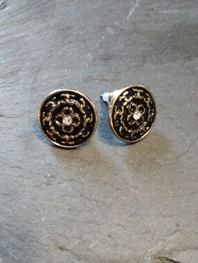 Round Gold-Tone Black Filigree Stud Earrings